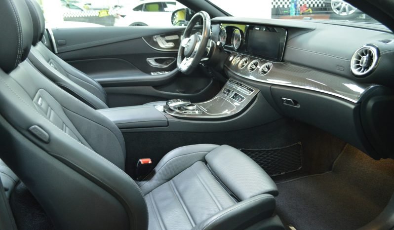 
								Mercedes-Benz E 53 AMG 4MATIC+ Cabrio full									