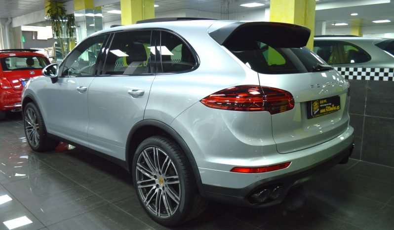 
								Porsche Cayenne 3.0 D – 262 HP full									