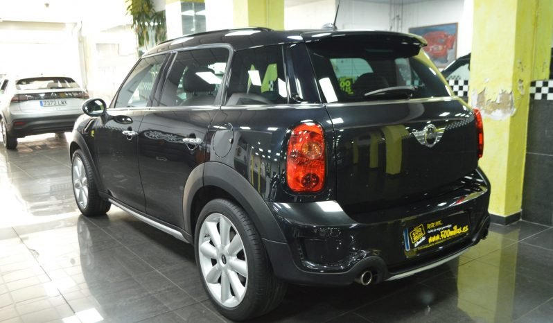
								Mini Countryman Cooper S full									