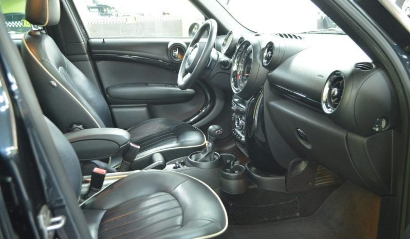 
								Mini Countryman Cooper S full									