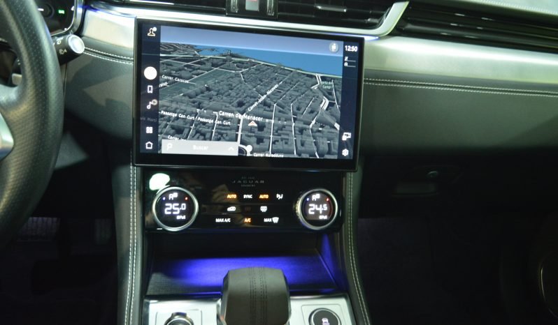 
								Jaguar F-PACE 2.0D I4 MHEV full									