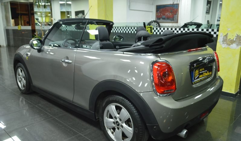 
								Mini Cooper D Cabrio full									