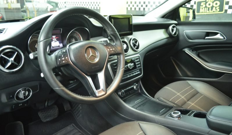 
								Mercedes-Benz GLA 200 CDI Urban full									